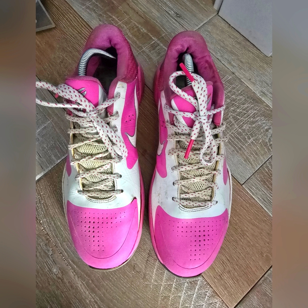 Kobe Vs Pink 9.5
